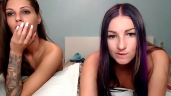 Hot Lesbian Sluts Play Naked Twister & Lick Pussy On Webcam