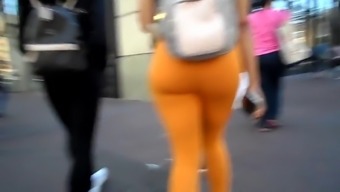 Bootycruise: Downtown Ebony Bubble Butt Cam