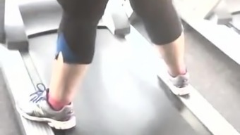 Thick Pawg On Treadmill