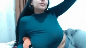 Desi Big Tits Milf Cam Show 