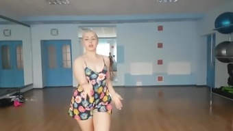 Twerking Dance