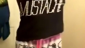 Skinny Flat Chested Fresh 18yo Showing Her Body 