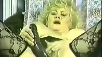Vintage Lotta Topp Working Her Giant Clit