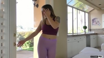 Fitness Babe In Transparent Yoga Pants Rides A Dick Like A Sex-Hungry Hoe