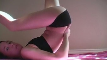 Flexible Chick And Her Really Erotically Hot Yoga Stretching Stuff