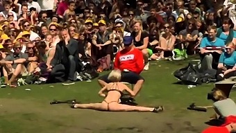 Fully Nude Lapdance In Front Of A Crowd