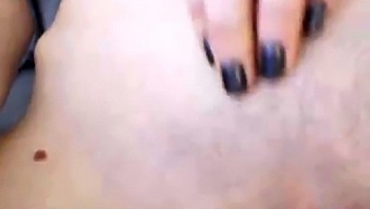 Amateur Webcam Teen Flashes Masturbates
