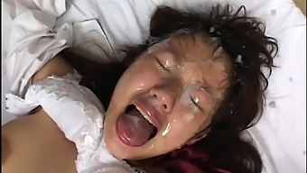 Japanese Teen Blowjob With Creamy Mustache