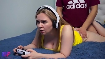 Fucked And Facialized Step Sister While Playing Ps5
