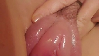 Pussy Pumping Mistress Gina Fingering, Squirting, Masturbating