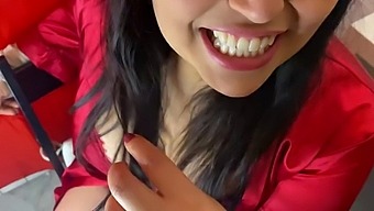 Surprise Blowjob After The Interview With Cumshot In The Mouth - Mamicolombiana