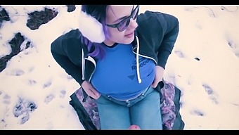 Busty Teen Serves Guy Orally In City Park After Snowfall - Public Blowjob