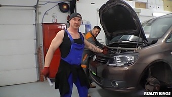 Mechanics Fix Woman'S Car And Her Juicy Holes In A Wild Gangbang