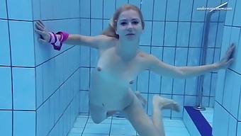 Elena Proklova Spreads Her Legs Underwater