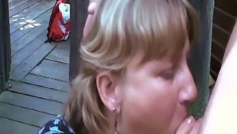 Older Granny Gets Her Pussy Licked And Fucked In Hardcore Scene