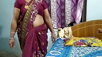 Indian Professor Vandana Gives A Blowjob And Gets Fucked Hard In A Saree