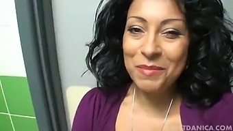 Milf With Big Natural Tits Goes Solo