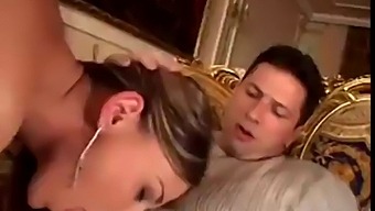 Deepthroat Queen In A Classic Threesome