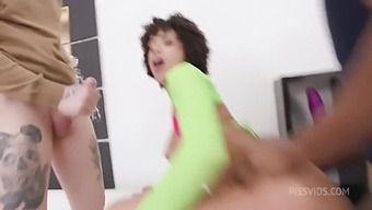 Rough Sex With Mih Ninfetinha In A Massive Anal Gangbang Video