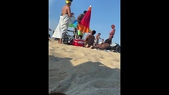 Amateur Ebony Beach Cam Is Hidden
