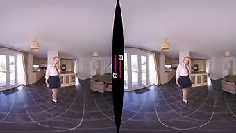 Blonde Brit'S Solo Session In Vr