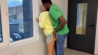 Young Girl'S First Time With A Black Guy
