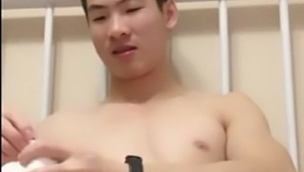 Asian Gay Muscle Stud Jerks Off In Hd Video