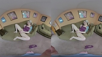 Solo Playtime With Ray Ray And Her Favorite Sex Toy In Vr