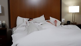 Amateur Couple Explores Pleasure In Hotel Room