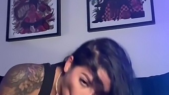 Gina Valentina'S Curvy Figure Enjoys A Thick Shaft For A Cumshot - Unprofessional Recording