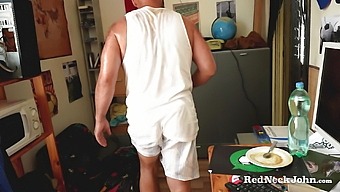 Redneck John'S Passionate Encounter With A Curvy Gen-Z Beauty